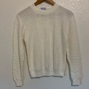 Vintage Lauren Knitwear Corp. Off White Pullover Sweater